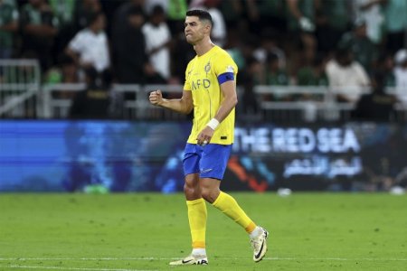 Ronaldonun qolu dəhşətli seriyaya son qoyur